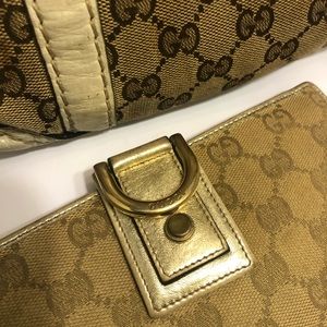 Authentic Gucci hand bag w/ matching wallet